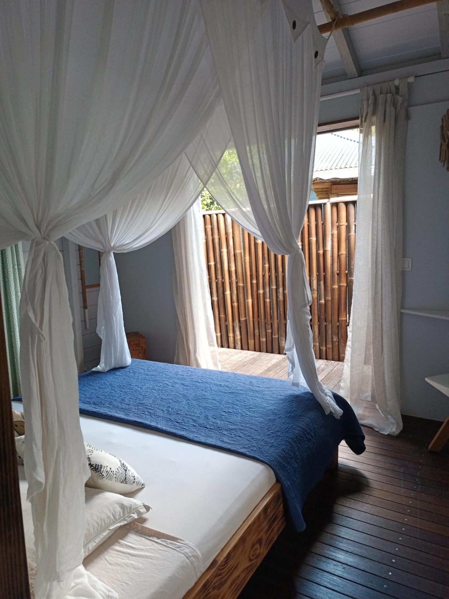 Tiki Paradise Lodge Fwi Sainte-Anne  Extérieur photo