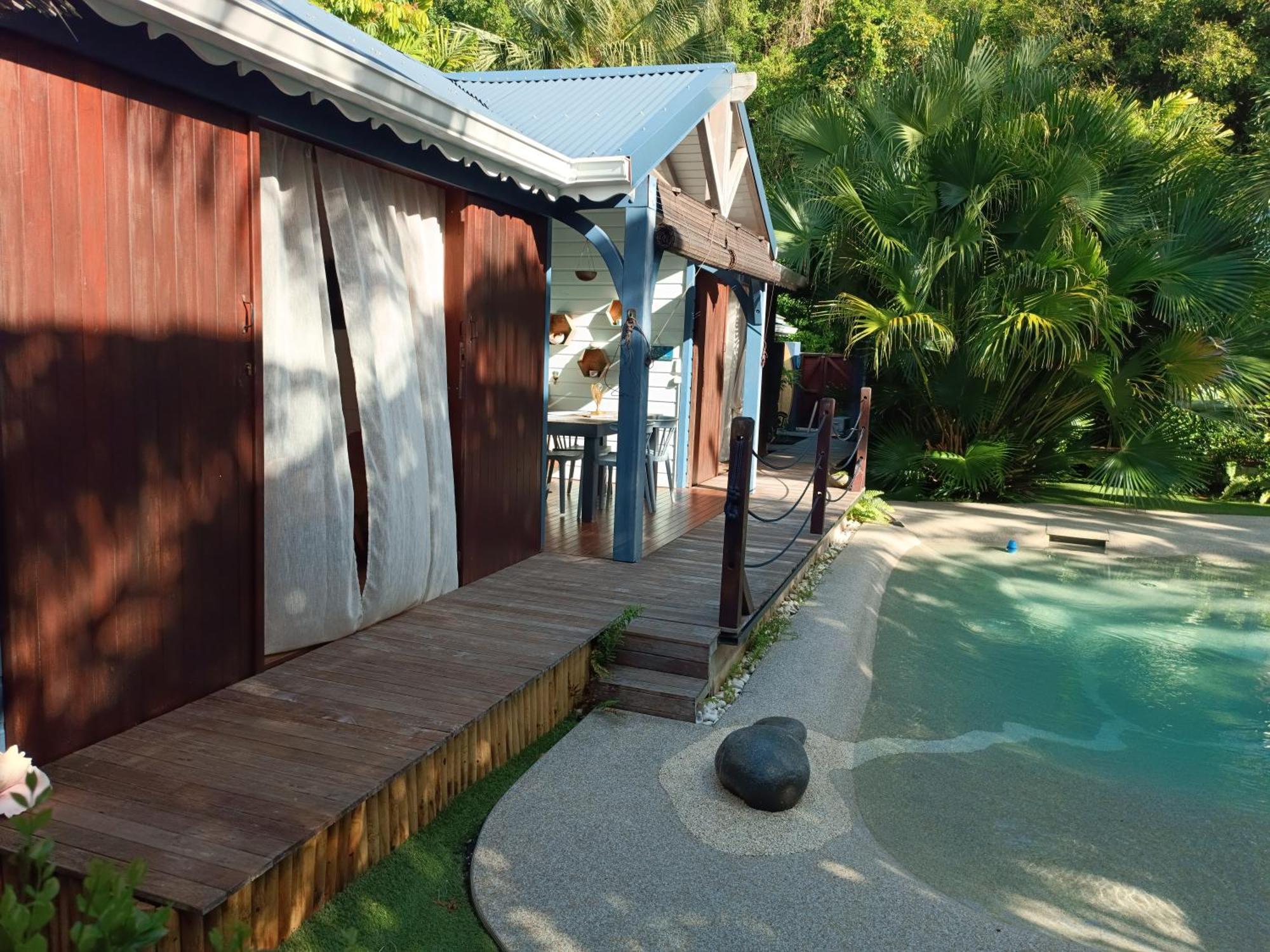 Tiki Paradise Lodge Fwi Sainte-Anne  Extérieur photo
